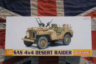 Dragon 75038  SAS 4X4 JEEP DESERT RAIDER